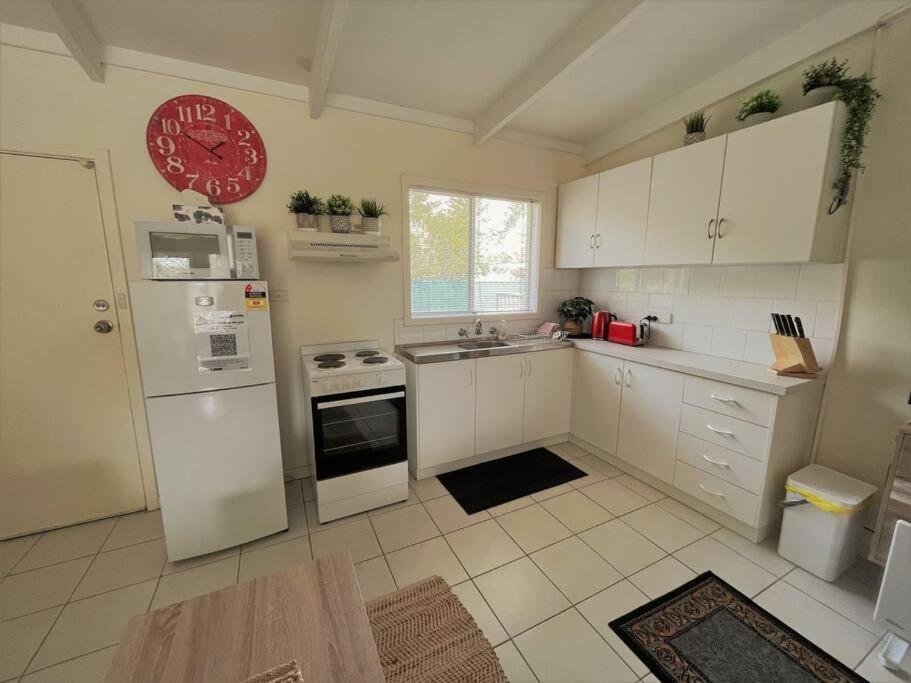 Three Palms Apartments Unit 2 Esperance Eksteriør bilde