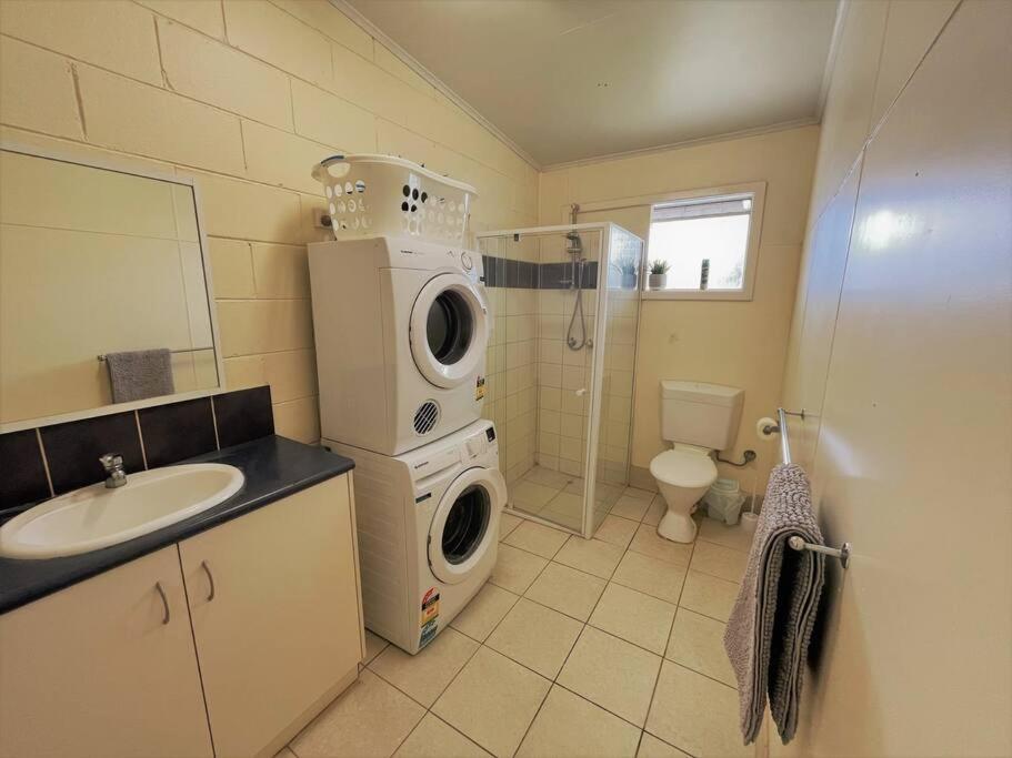Three Palms Apartments Unit 2 Esperance Eksteriør bilde